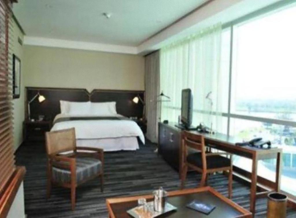 Hotel Dreams וולדיביה חדר תמונה A room at the hotel