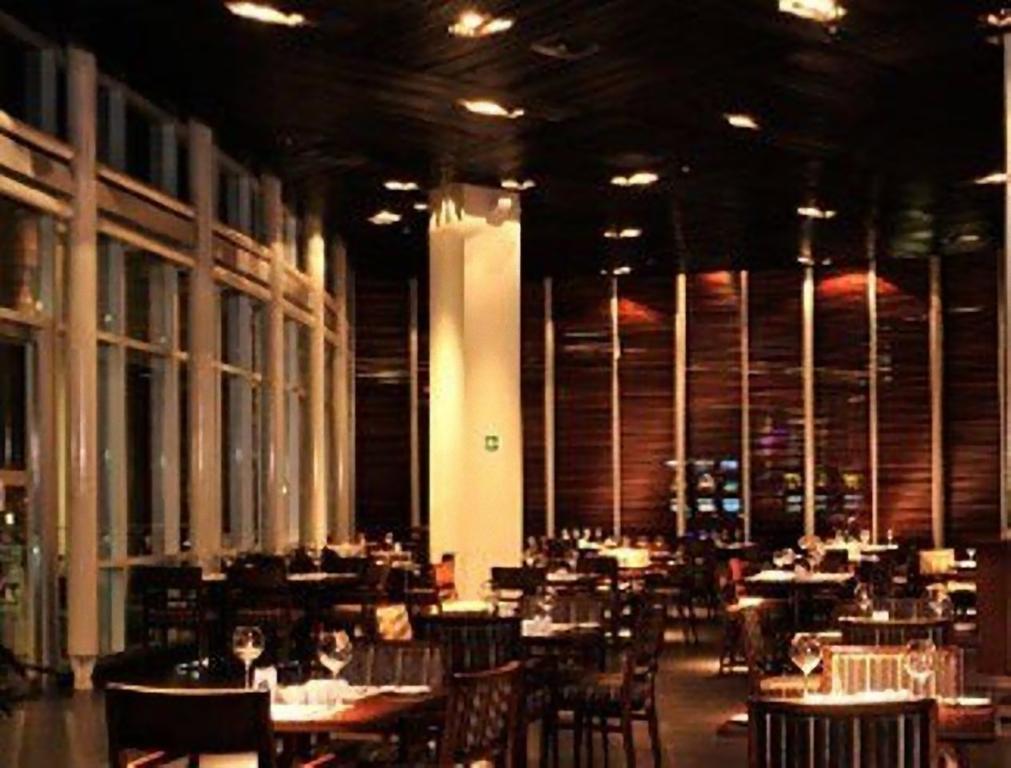 Hotel Dreams וולדיביה מראה חיצוני תמונה Restaurant