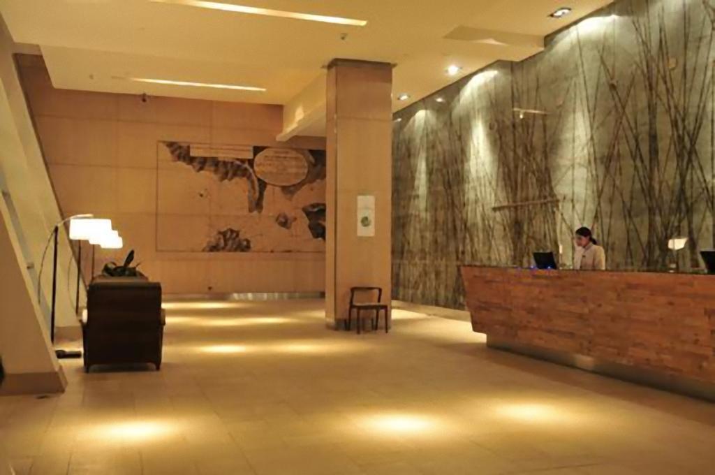 Hotel Dreams וולדיביה מראה חיצוני תמונה The lobby of the hotel